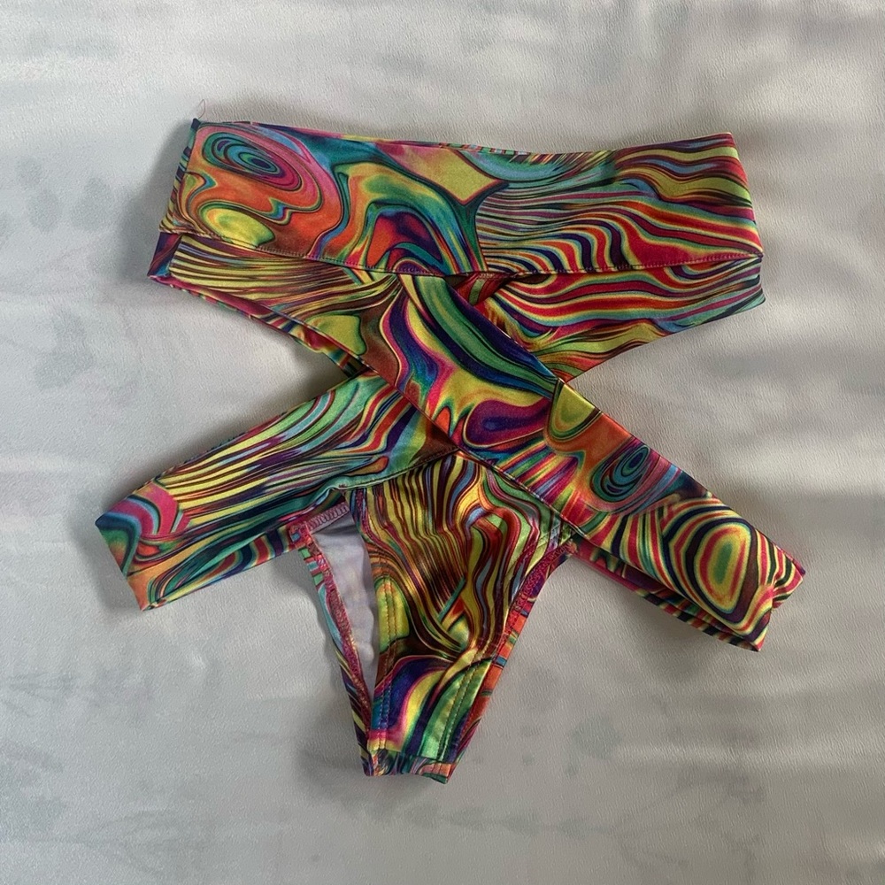 Little Black Diamond Acid High Waisted Bottoms